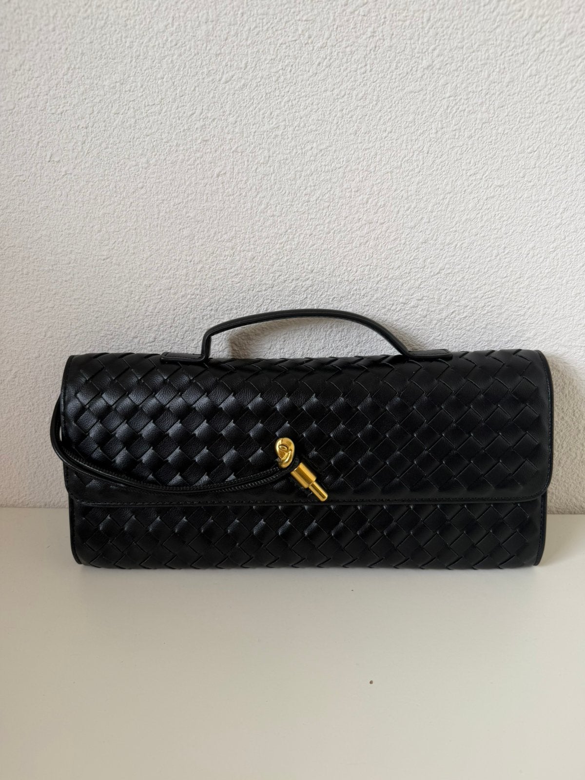 Bottega Veneta Andiamo Clutch Bag, Verzenden, Nieuw, Zwart, Schoudertasje
