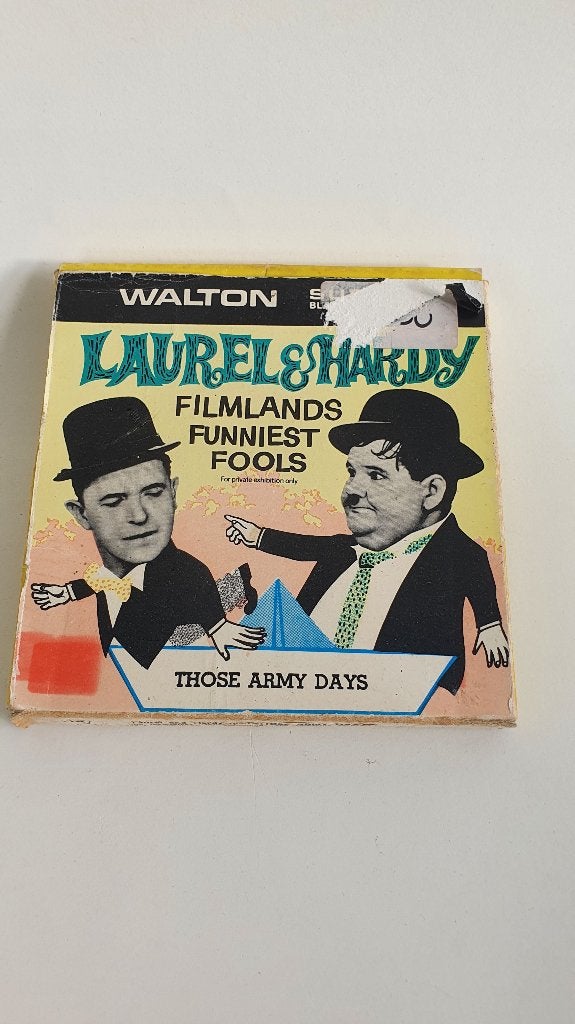 Walton Super8 videorol Laurel en Hardy. Prima staat. 8A13, Audio, Tv en Foto, Filmrollen, Tweedehands verkoop, Tweedehands verkoop