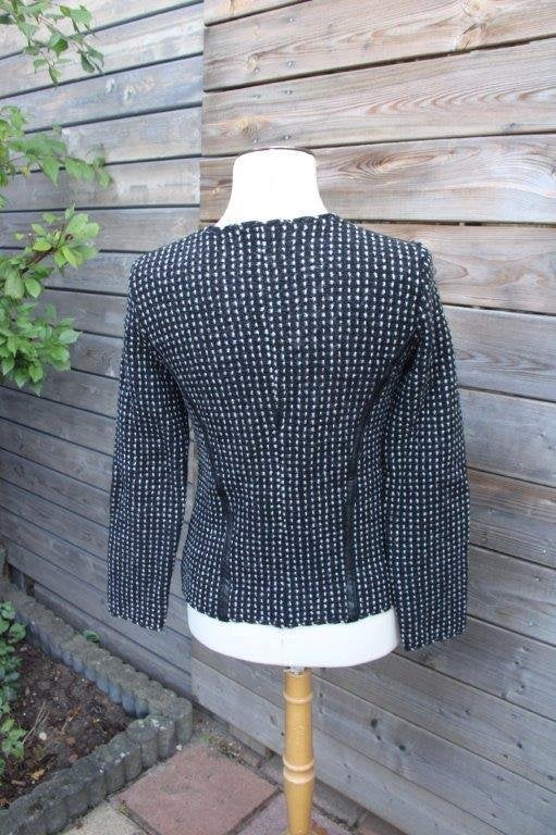 Jasje/ Vest zwart/ beige Marccain mt 2( S-36) Winter Vaste p, Zwart, Ophalen of Verzenden, Zo goed als nieuw, Jasje