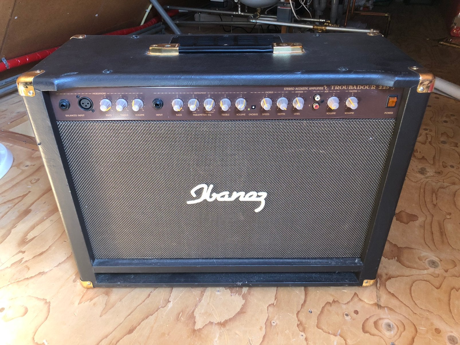 Versterker Ibanez Troubadour 225, Ophalen of Verzenden, Zo goed als nieuw, 50 tot 100 watt