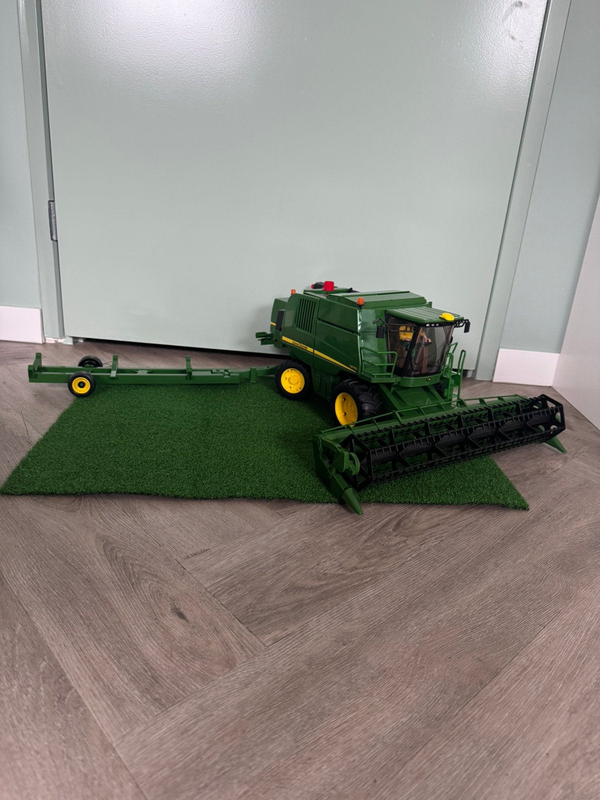 Bruder John Deere T670i Maaidorser 02132, Ophalen of Verzenden, Zo goed als nieuw, Auto, Overige merken