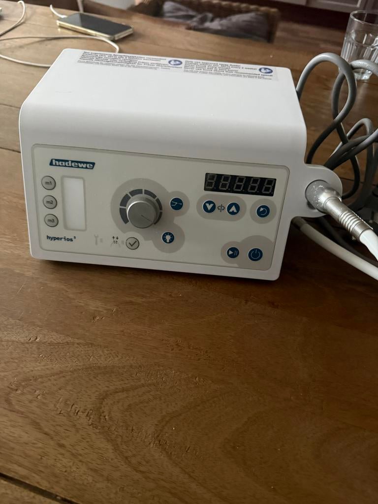 Hadewe hyperios 5 chrome pedicuremotor, Ophalen