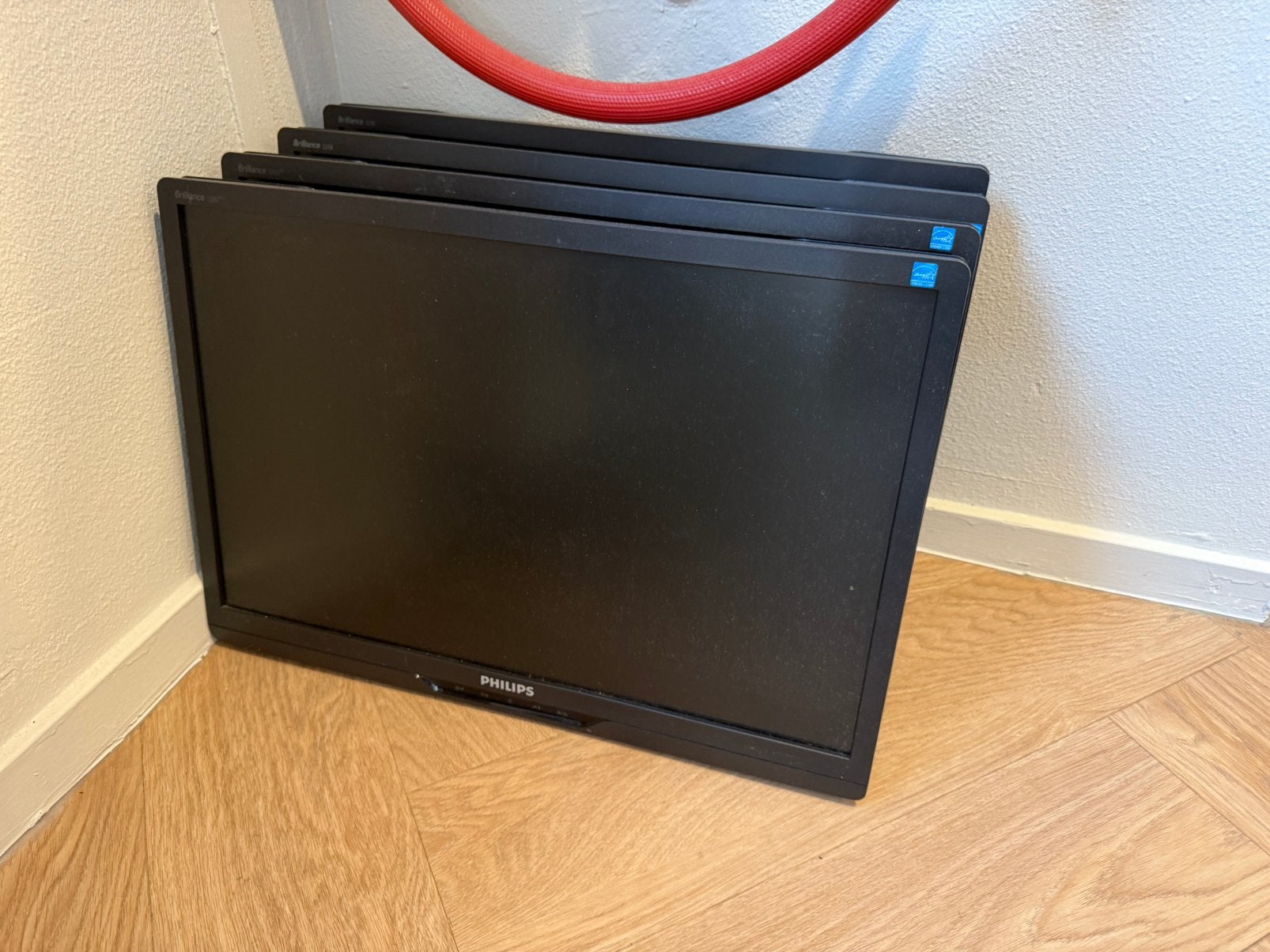 7 pc schermen, Computers en Software, Monitoren, Ophalen, Gebruikt, Overige typen, Onbekend