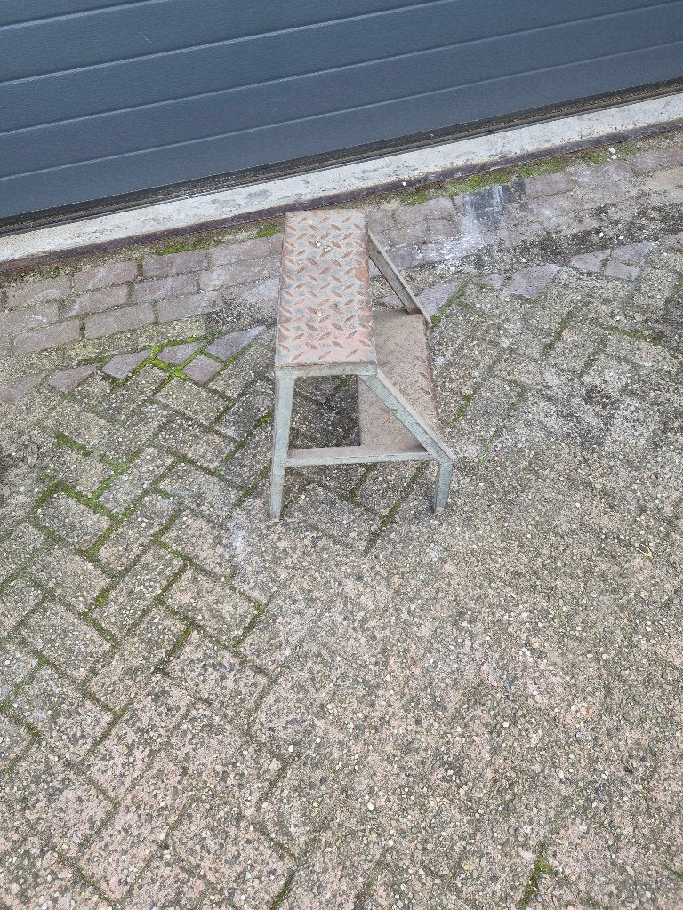 Trapje, Doe-het-zelf en Verbouw, Ophalen of Verzenden, Gebruikt, Minder dan 2 meter
