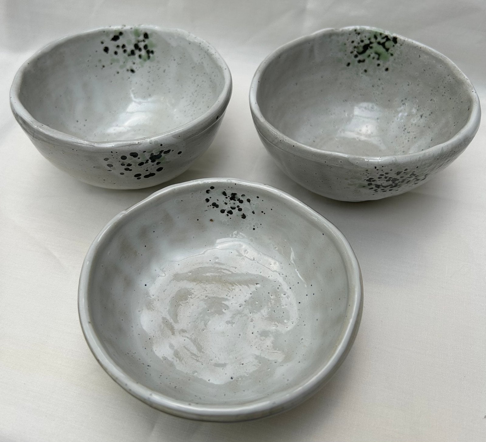 Set van 3 Cosy & Trendy Stoneware 2 kommetjes en 1 schaaltje, Huis en Inrichting, Keuken | Servies, Ophalen of Verzenden, Zo goed als nieuw