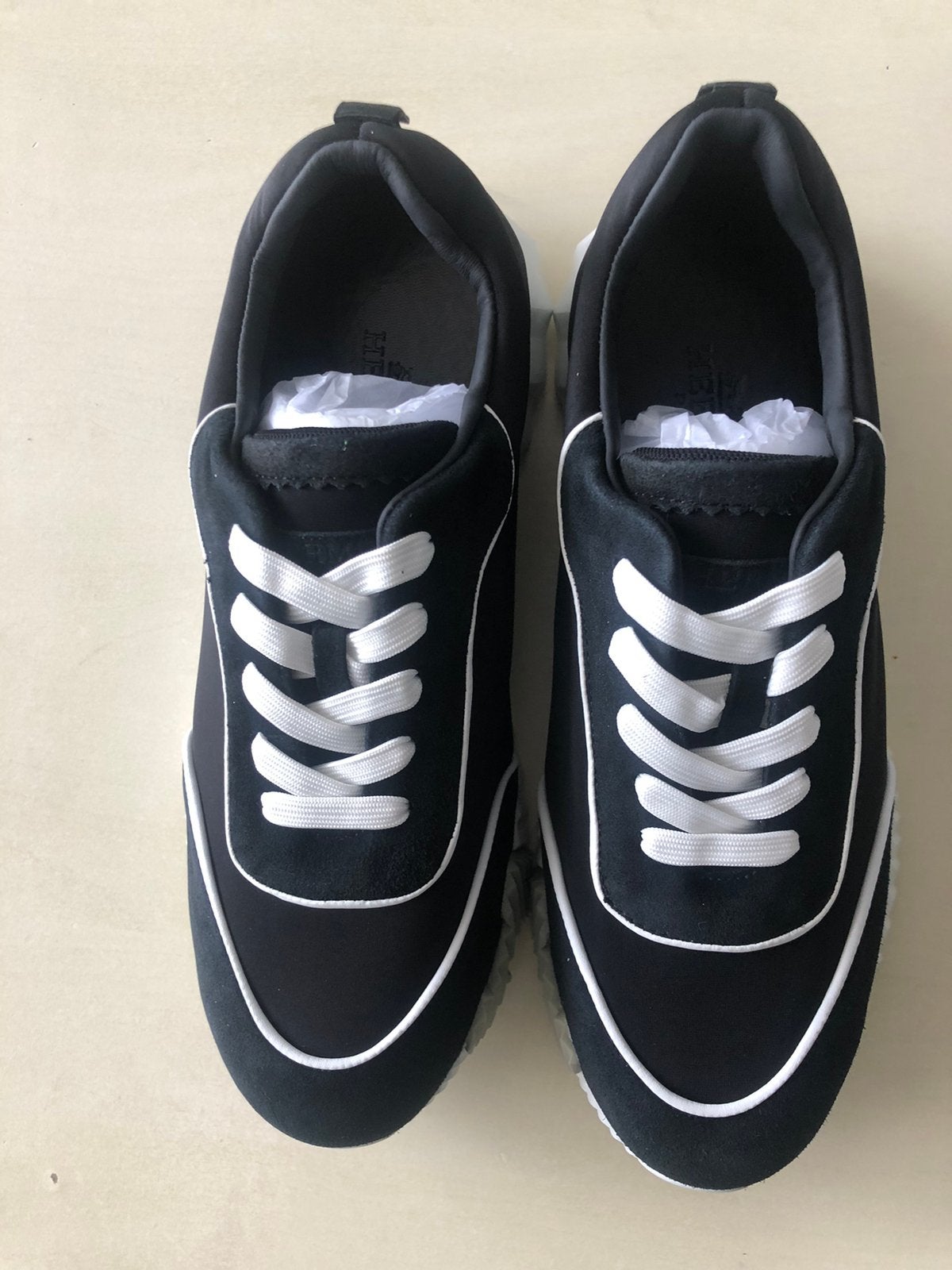 Splinternieuwe Hermes Sneakers maat 44 zwart, Zwart, Nieuw, Ophalen of Verzenden, Sneakers of Gympen