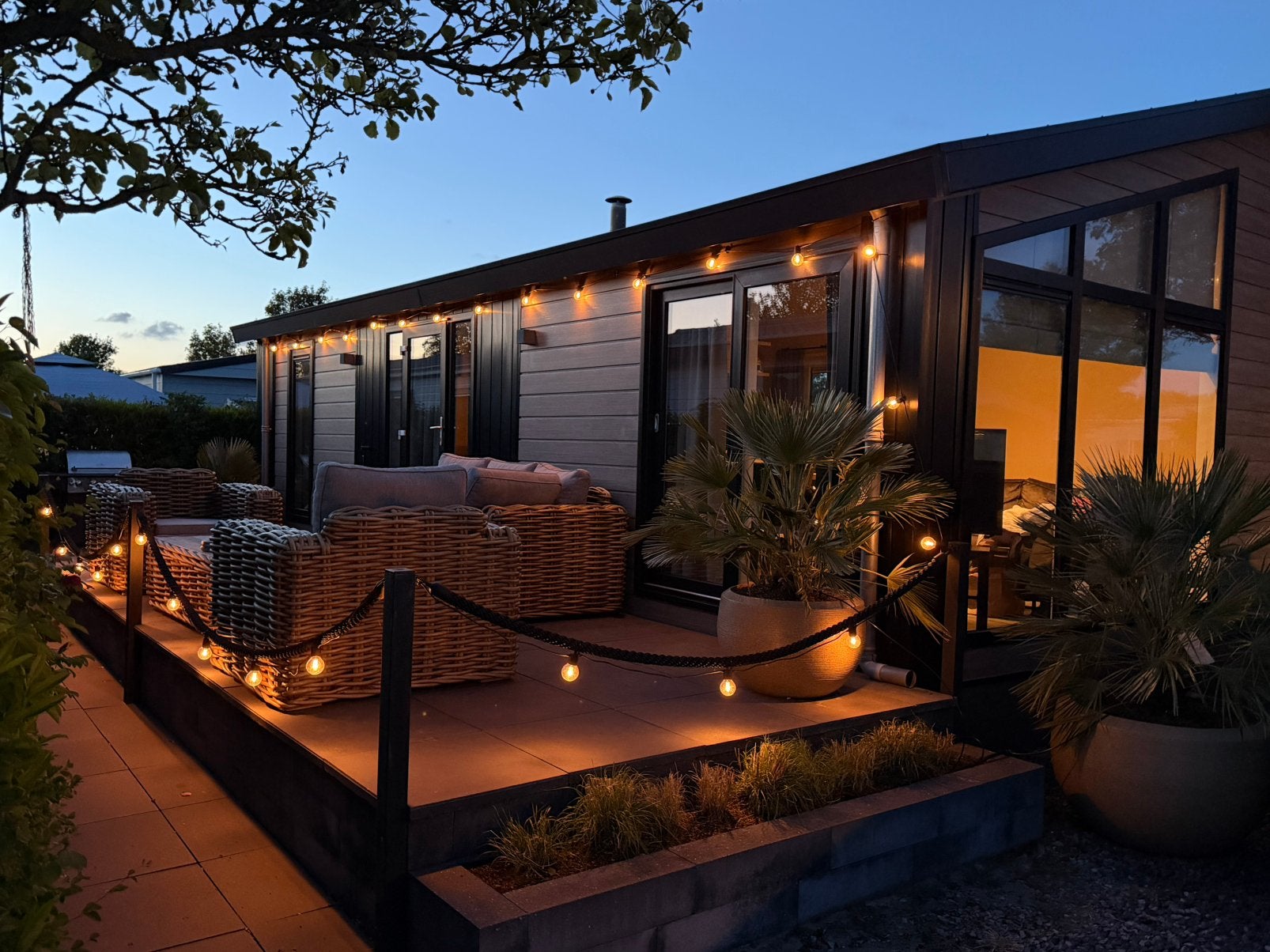 Te Huur !! Chalet valk 1624 renesse julianahoeve, 2 slaapkamers, Zeeland, Recreatiepark, Tv
