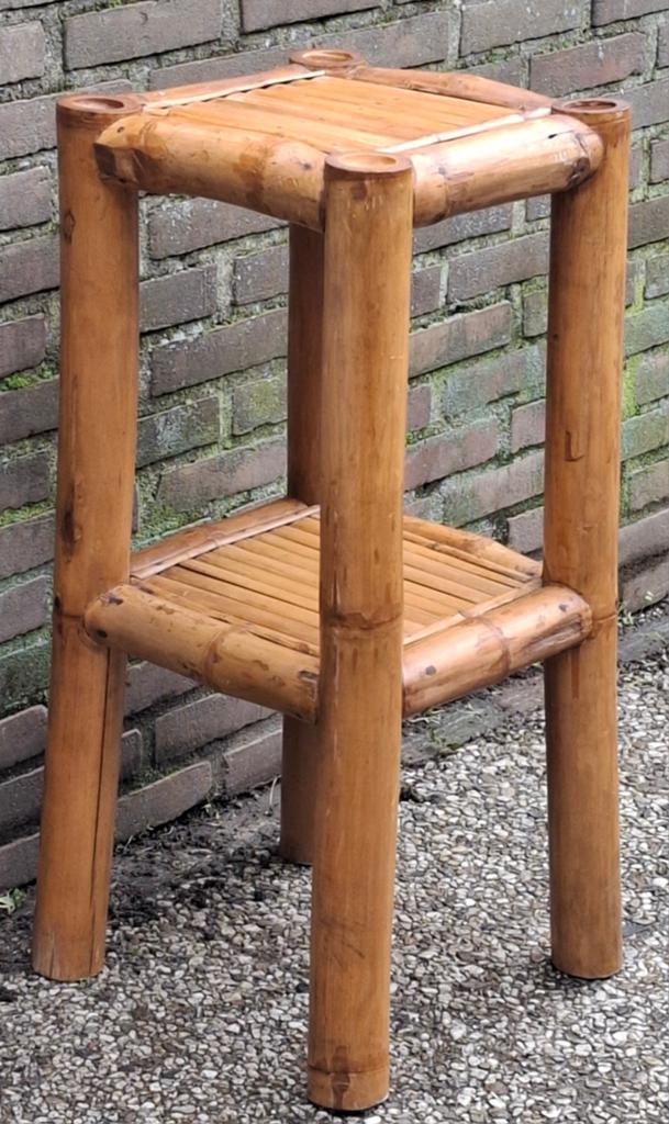 Piedestal. Rotan. Vintage.  Zwaar/robuust.  36/38/81 cm., Ophalen, Gebruikt