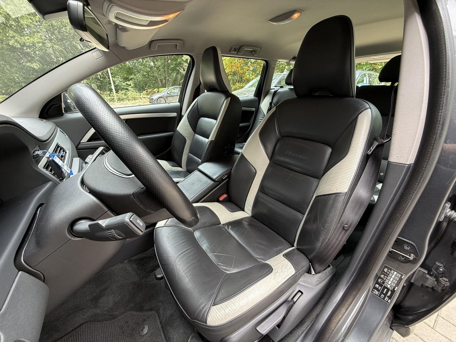 Volvo V70 2.0T R-Edition (bj 2011, automaat), Automaat, Euro 5, 4 cilinders, 1558 kg
