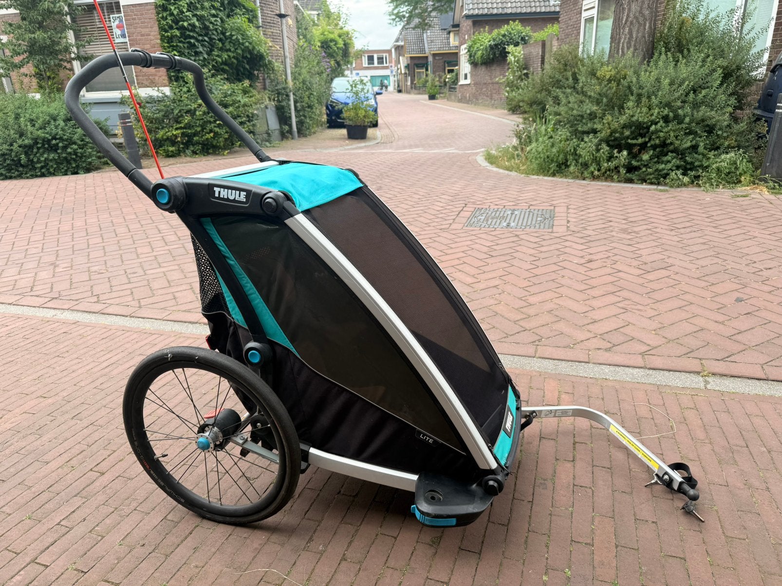 Thule chariot Lite 1 + baby supporter Fietskar, Fietsen en Brommers, Fietsaccessoires | Aanhangers en Karren, Ophalen, Gebruikt