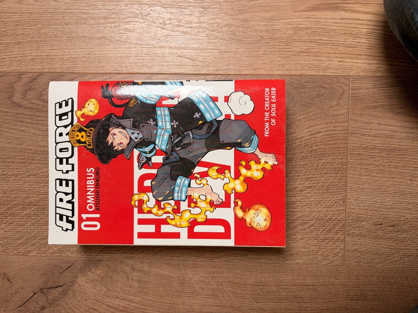 Fire Force 01 Omnibus - Manga - Zo goed als nieuw, Eén stripboek, Ophalen of Verzenden, Zo goed als nieuw