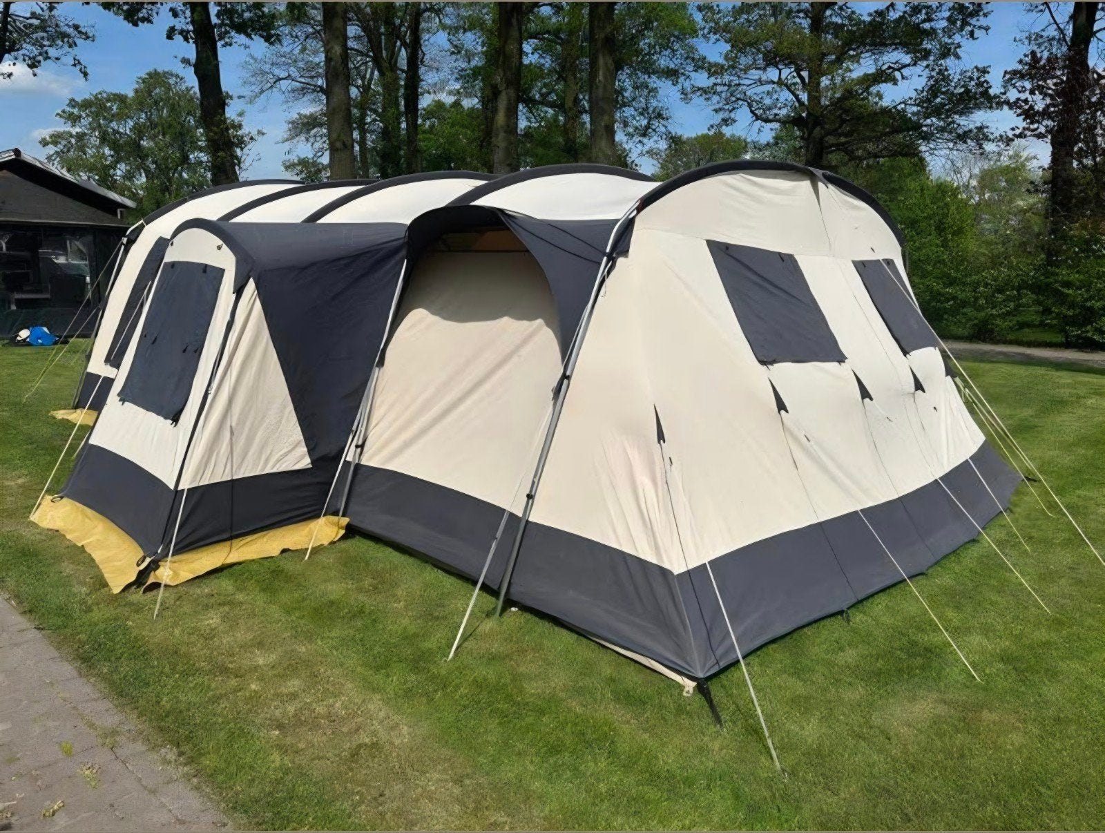 Obelink Amazonas 600 tunneltent, Ophalen, Gebruikt, Tot en met 6