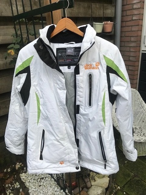 NIEUW! Jack Wolfskin jack maat M, Kleding | Dames, Maat 38/40 (M), Wit, Nieuw, Ophalen of Verzenden