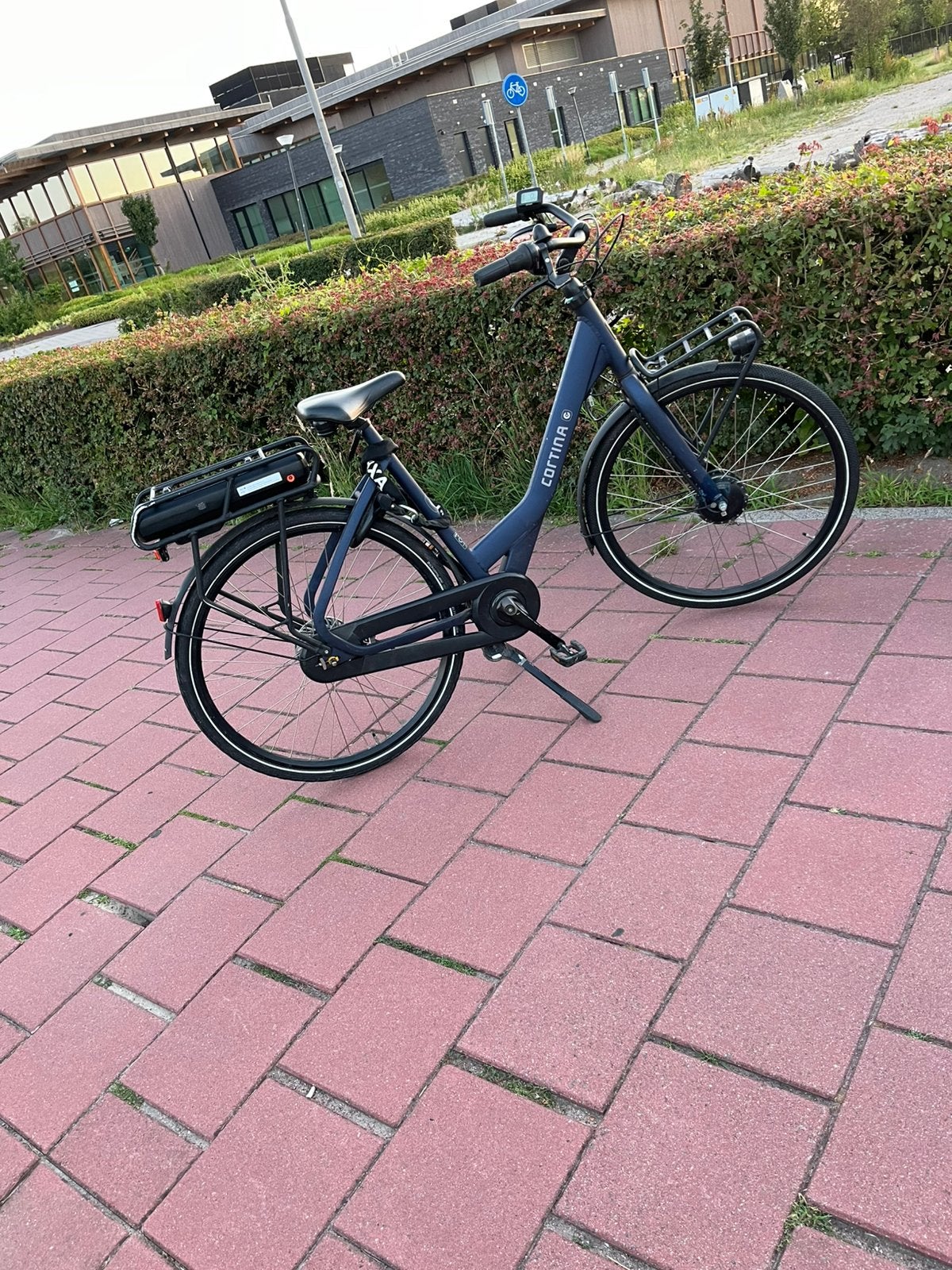 Elektrische Cortina E-Common damesfiets blauw te koop, Ophalen of Verzenden, Zo goed als nieuw