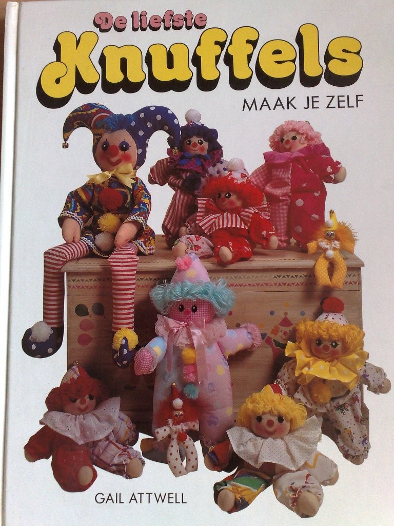Boek = De liefste Knuffels maak je zelf, Hobby en Vrije tijd, Kledingpatronen, Verzenden, Zo goed als nieuw, Kind, Overige merken