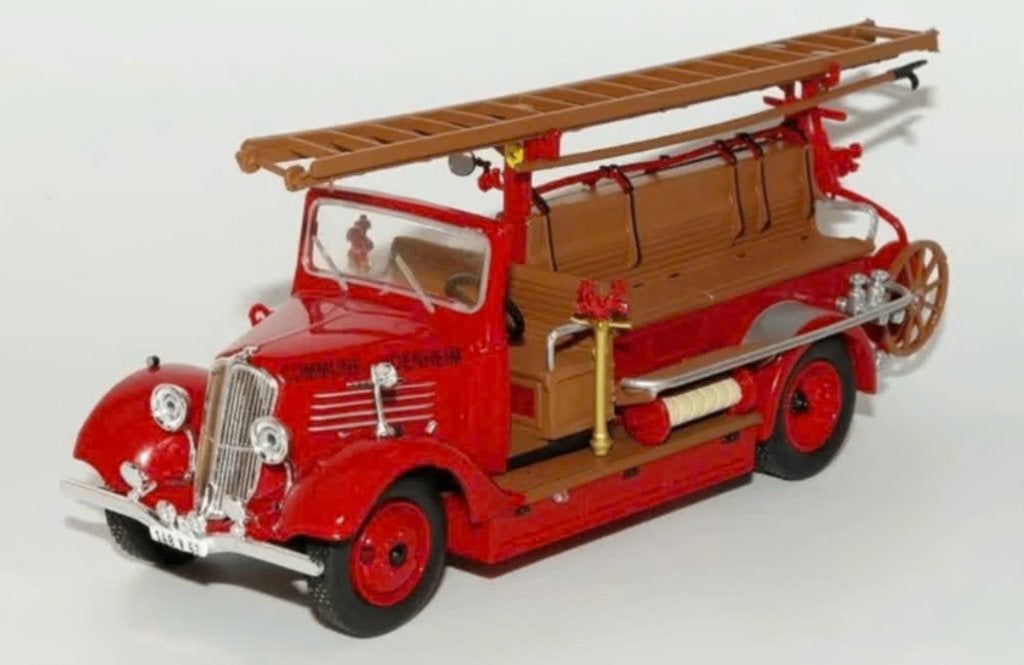 Renault ACZ1 GUGUMUS brandweer schaal 1/43 # 14, Verzenden, Nieuw, Bus of Vrachtwagen, Overige merken