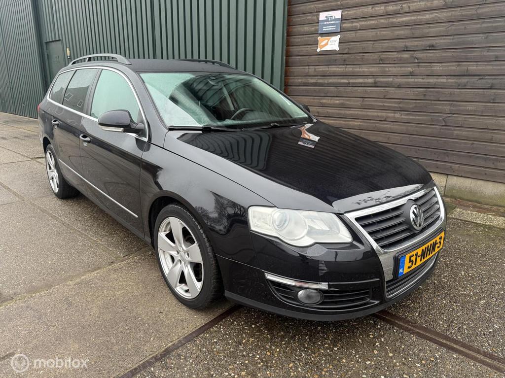 Volkswagen Passat Variant 1.4 TSI Highline BlueMotion, Voorwielaandrijving, Euro 5, Gebruikt, Zwart