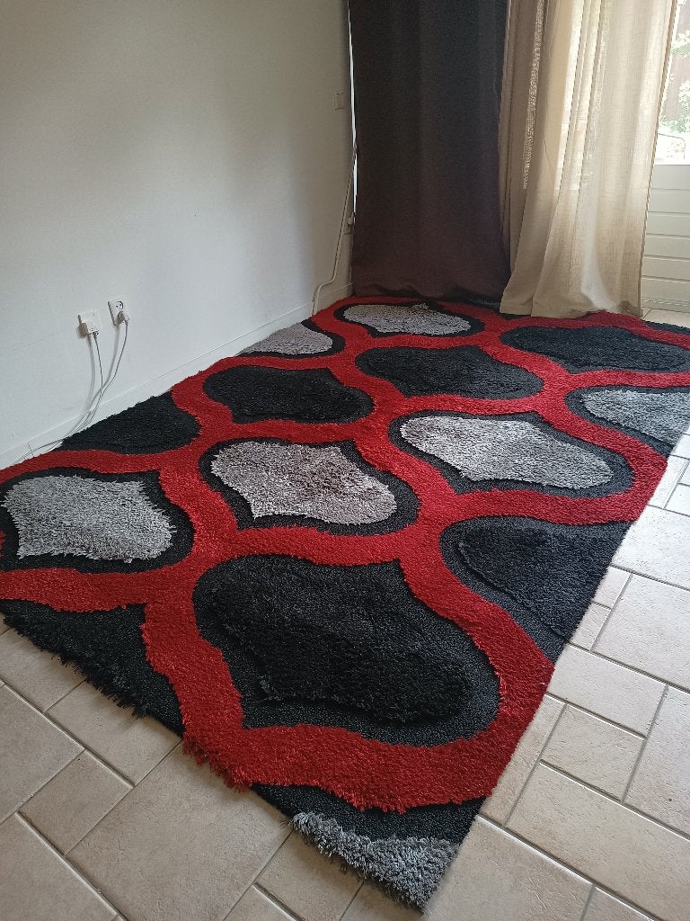 Te koop: Mooi en levendig vloerkleed!, 200 cm of meer, Ophalen of Verzenden, Zo goed als nieuw, 200 cm of meer
