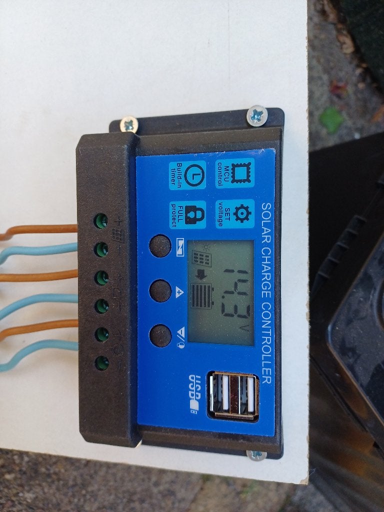 zonnepaneel regelaar 12 of 24 volt, Ophalen, Nieuw