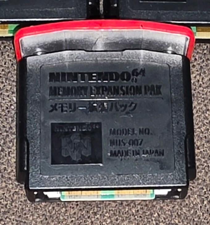 Nintendo 64 Expansion Pak €35,-, Spelcomputers en Games, Spelcomputers | Nintendo 64, Ophalen of Verzenden, Zo goed als nieuw