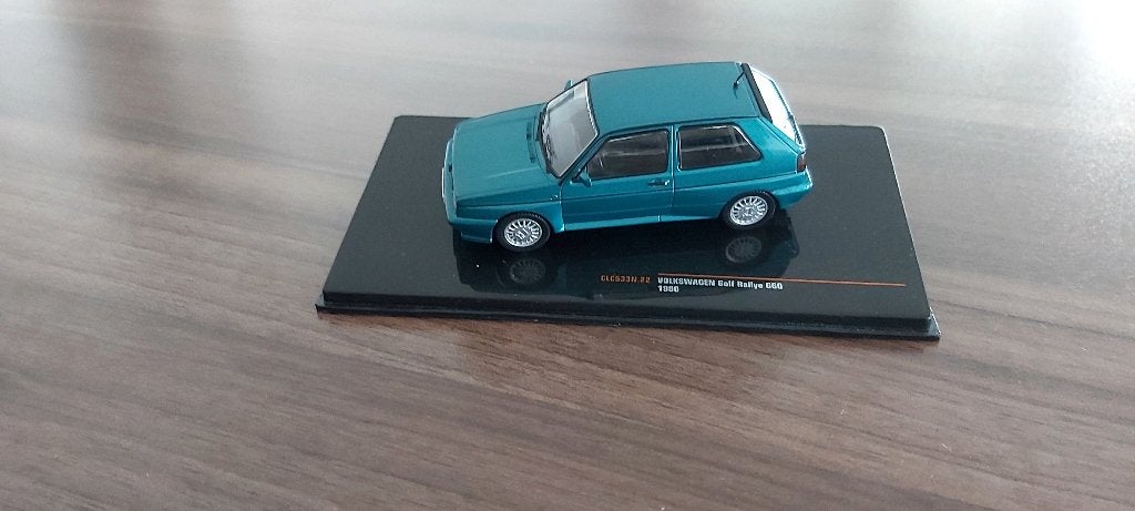 VW Golf Ralley G60  -  van iXO  -  schaal 1:43, Ophalen of Verzenden, Zo goed als nieuw, Auto, Overige merken