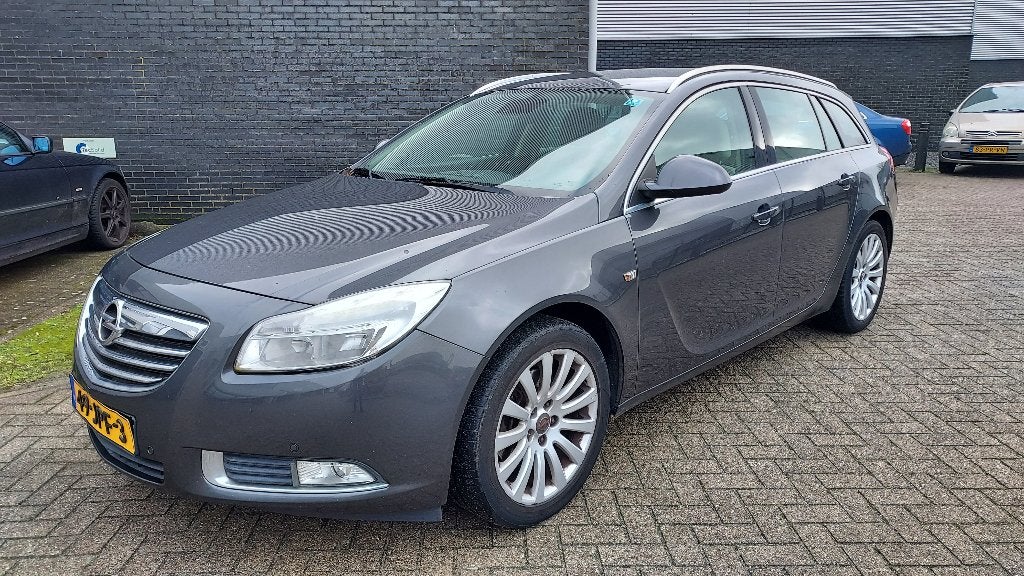 Opel Insignia 1.6 Turbo / geluid in bak / Export, Stof, Beige, 4 cilinders, 179 pk