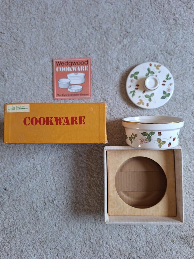 Wedgwood Wild Strawberry, Ophalen of Verzenden, Nieuw, Speelkaart(en)