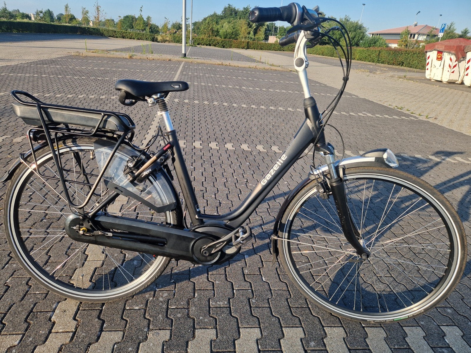 ELEKTRISCHE FIETS GAZELLE (BOSCH MIDDEN MOTOR)WEINIG KM, Fietsen en Brommers, Fietsen | Dames | Damesfietsen, Ophalen