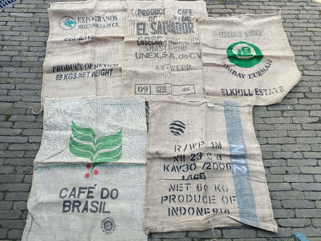 5 Vintage jute zakken graan koffie Brasil Mexico Indonesia, Antiek en Kunst, Ophalen of Verzenden