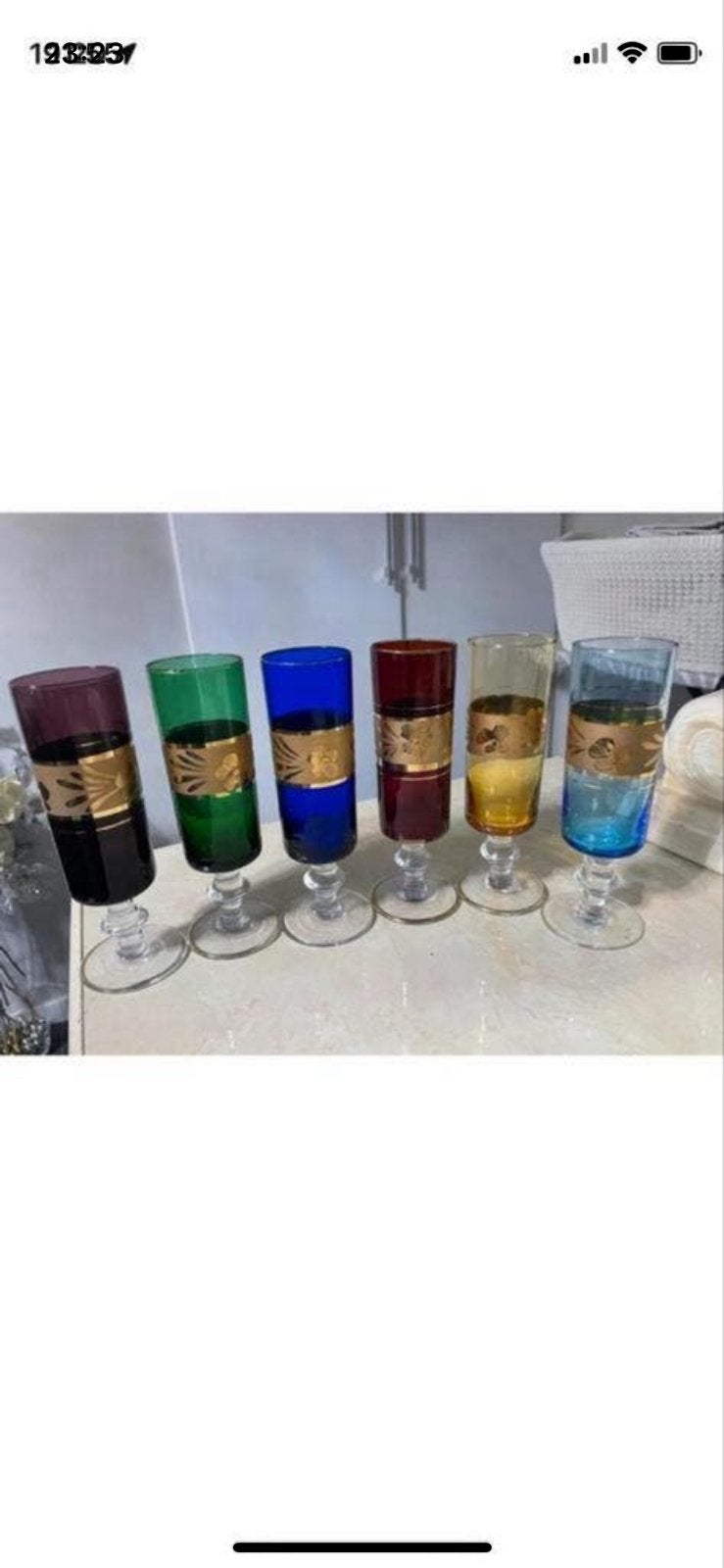 Set van 6 gekleurde glazen met gouden decoratie, Ophalen