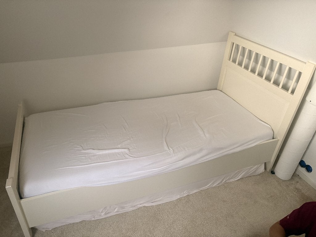 Eenpersoonsbed met hoofdbord - 90x205 cm, Ophalen, Gebruikt, 90 cm, Eenpersoons