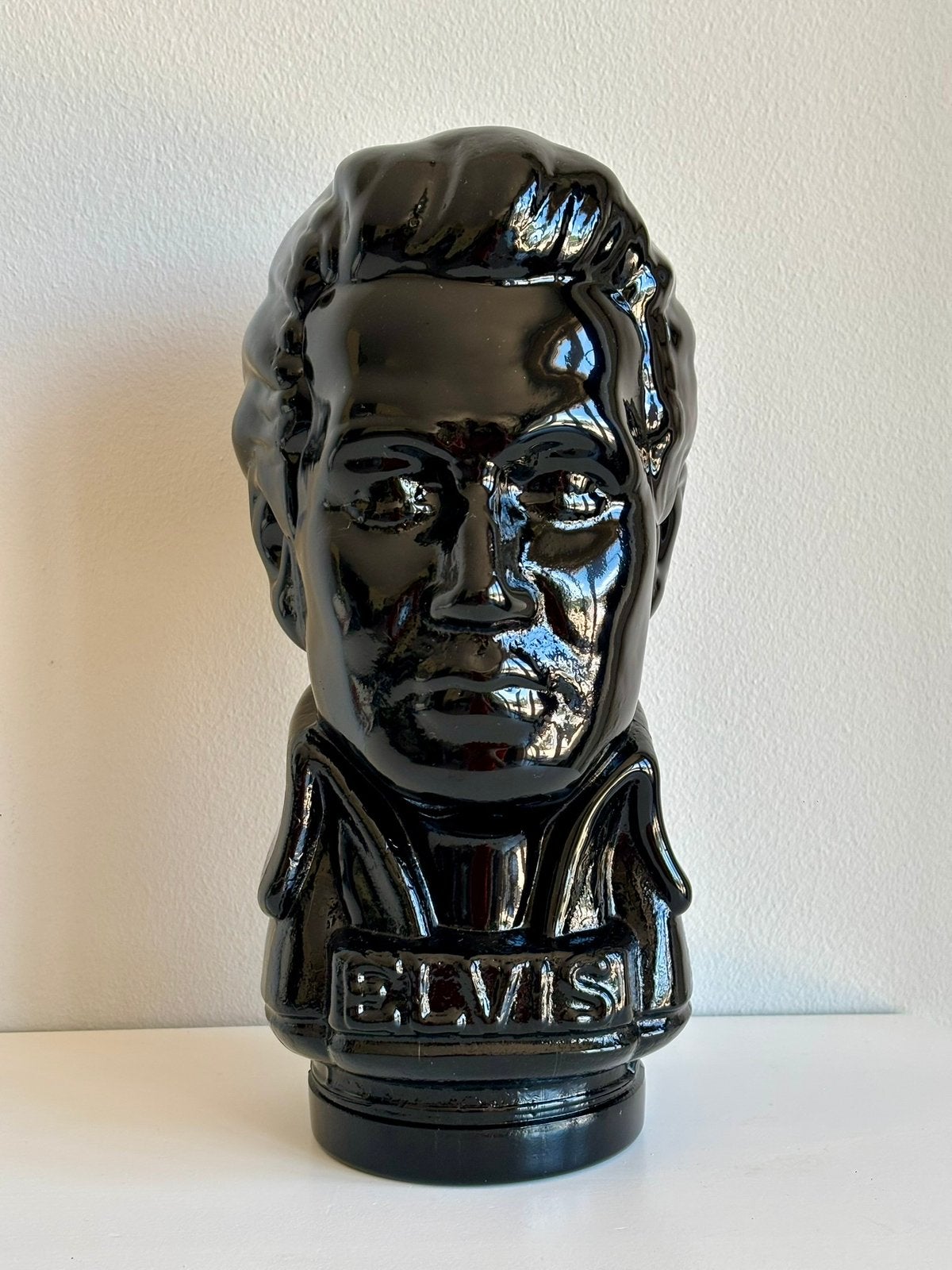 Elvis Presley glazen bust decoratie & koptelefoonhouder, Ophalen of Verzenden, Nieuw, Pop, Beeldje of Miniatuur