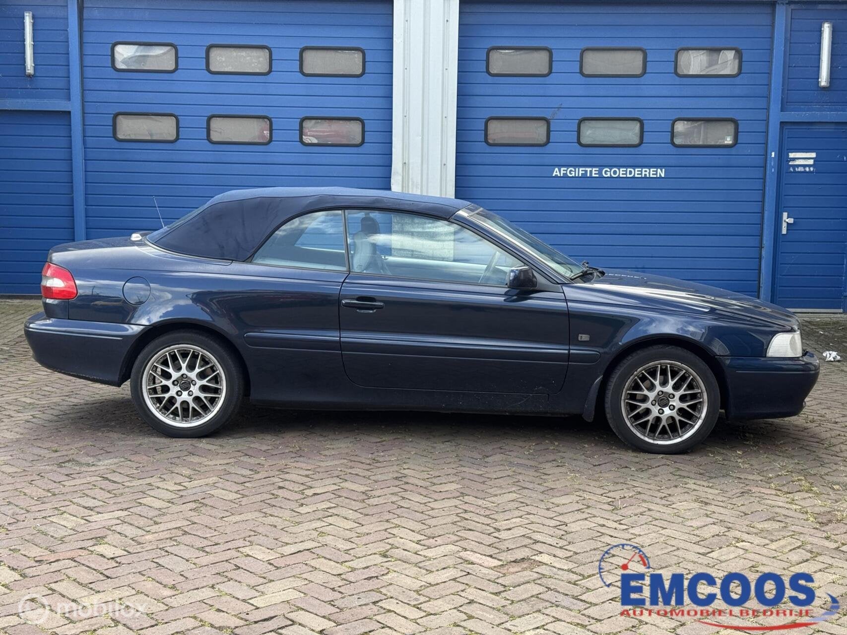 Volvo C70 Convertible 2.0 T Luxury Line * Koppakking is lek, Voorwielaandrijving, C70, Gebruikt, 163 pk