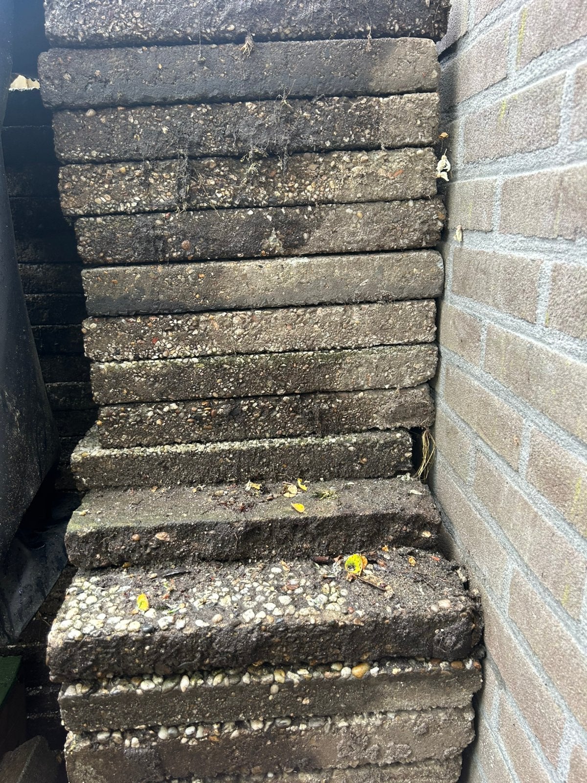 Gratis tuin tegels, Tuin en Terras, Tegels en Klinkers, Gebruikt, Ophalen of Verzenden, 10 m² of meer, Beton