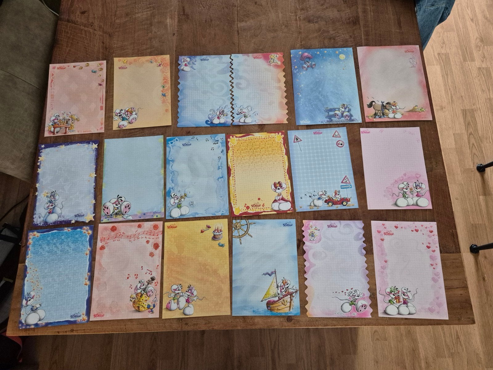 18 Diddlplaatjes • Diddl • A5, Verzamelen, Ophalen of Verzenden, Diddl, Zo goed als nieuw, Papier, Kaart of Schrift