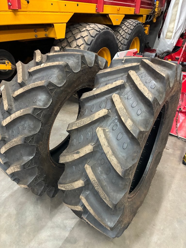 BKT Agrimax 420/70 R30, Ophalen