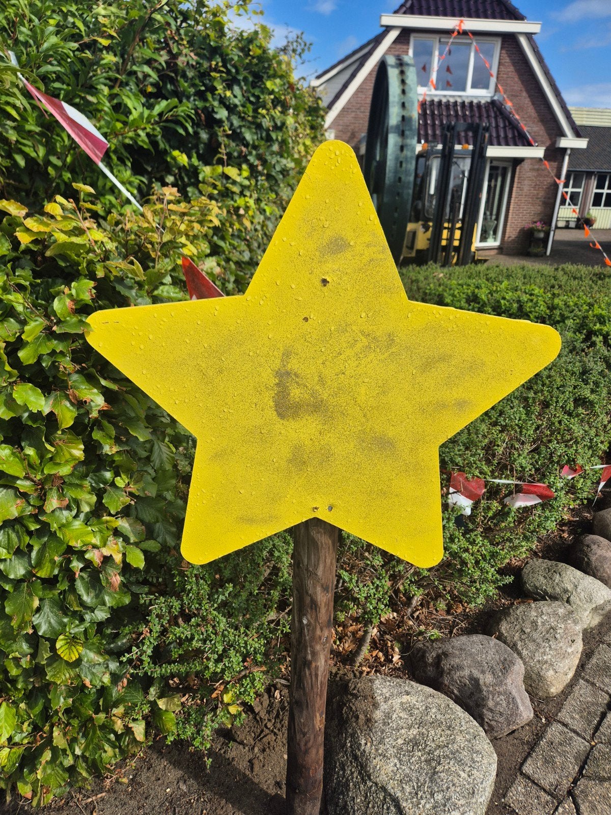 Straatversiering Sterren, Ophalen