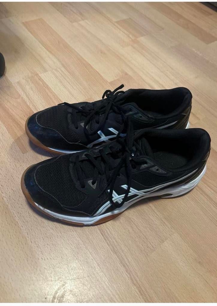 ASICS sportschoenen - Mooie prijs!, Ophalen of Verzenden, Gebruikt