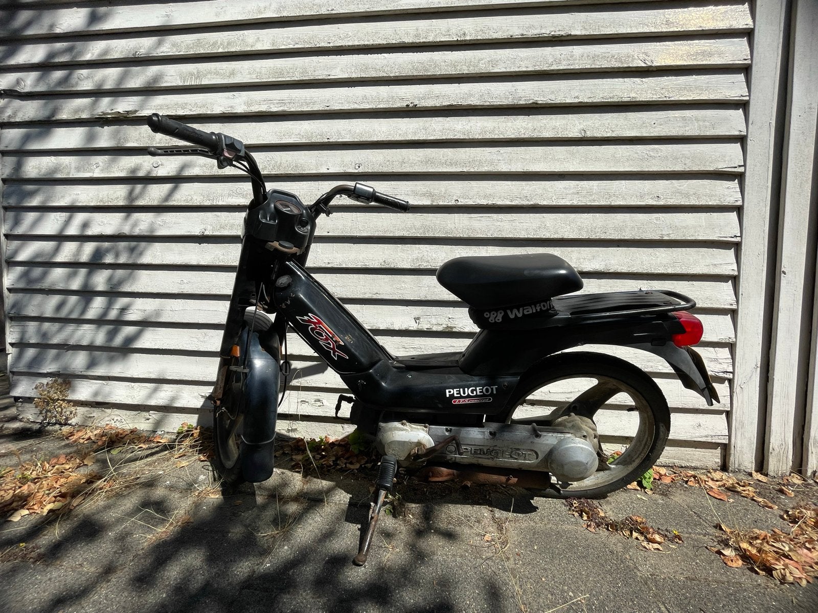 Peugeot Fox bromfiets - geel kenteken - Goed onderhouden, Fietsen en Brommers, Brommers | Peugeot, Ophalen, Gebruikt, Maximaal 45 km/u
