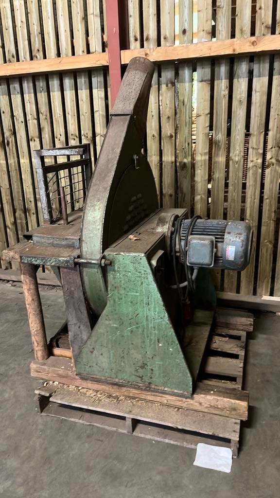 Bezner schilmachine puntmachine, Ophalen