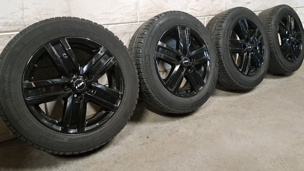 Zwarte velgen Peugeot Expert Jumpy Proace Vivaro 215/60/17c, Banden en Velgen, 17 inch, Bestelwagen, Gebruikt