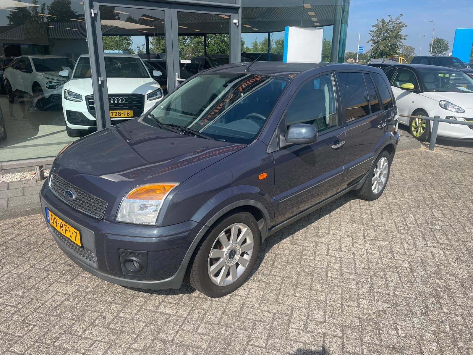 Ford Fusion 1.6-16V Titanium X, Auto's, Voorwielaandrijving, Gebruikt, Zwart, 49 €/maand