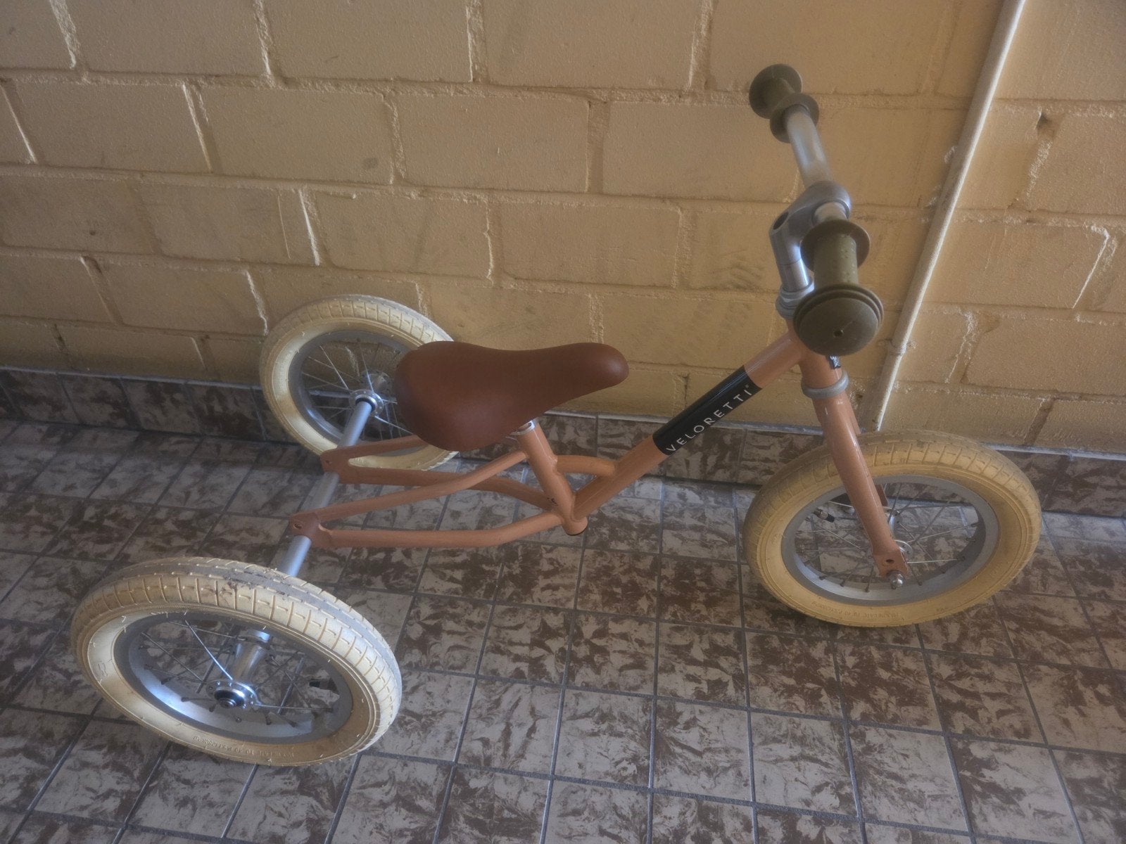 Veloretti loopfiets/driewieler - Zo goed als nieuw, Ophalen, Verstelbare zitting, Velgrem, Veloretti