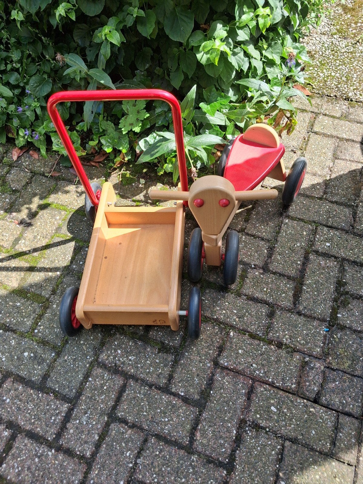 Houten Loopfiets en Duwkar Set - Rood en Natuurlijk Hout, Ophalen, Gebruikt, Loopfiets