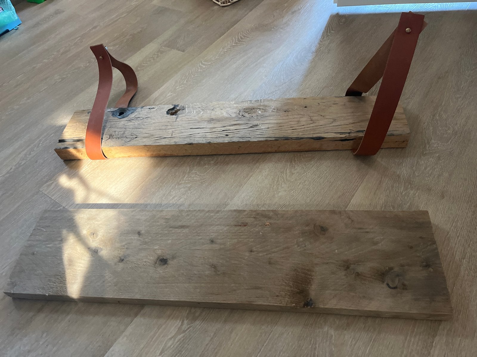 Twee robuuste eiken planken met plankdragers, Ophalen, Gebruikt