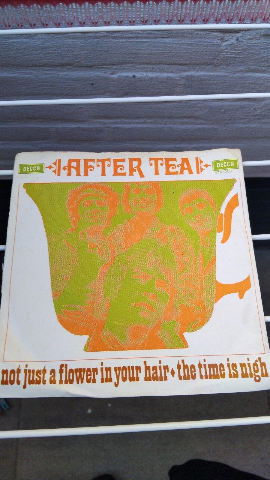 After Tea - Not Just A Flower In Your Hair  The Time Is Nigh, Gebruikt, 7 inch, Ophalen of Verzenden, Pop