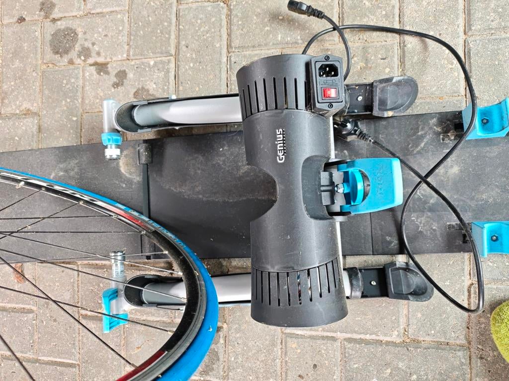 Tacx Genius Smart trainer met trainingswiel, Ophalen of Verzenden, Gebruikt, Overige typen