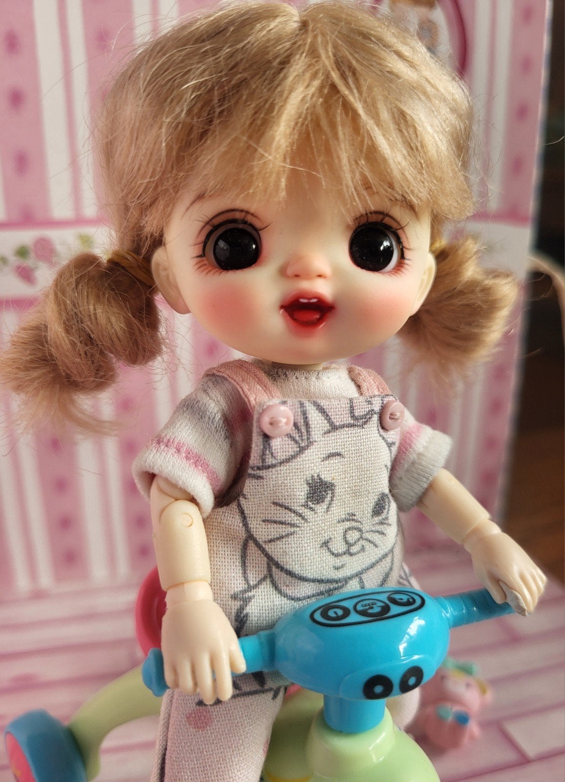 bjd ob11, 13 cm hoge hars bjd van kkner , fullset +, Verzamelen, Ophalen of Verzenden, Zo goed als nieuw, Pop