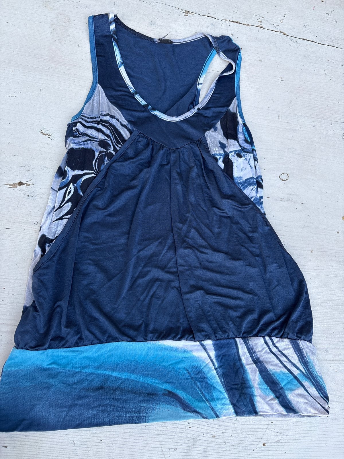Mouwloze top met abstracte print, Kleding | Dames, Tops, Maat 38/40 (M), Blauw, Ophalen of Verzenden, Zonder mouw