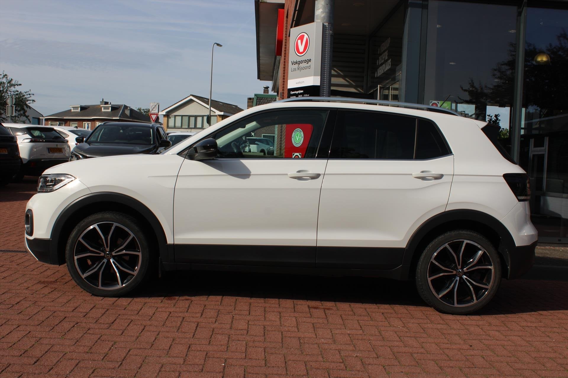 VOLKSWAGEN T-Cross 1.0 TSI Aut. *R-Line* | Trekhaak | Carpla, Auto's, Volkswagen, T-Cross, Gebruikt, Leder en Stof, Wit